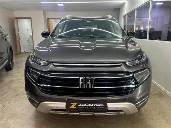 FIAT TORO 2.0 16V TURBO DIESEL VOLCANO 4WD AT9 FIAT TORO 2.0 16V TURBO DIESEL VOLCANO 4WD AT9